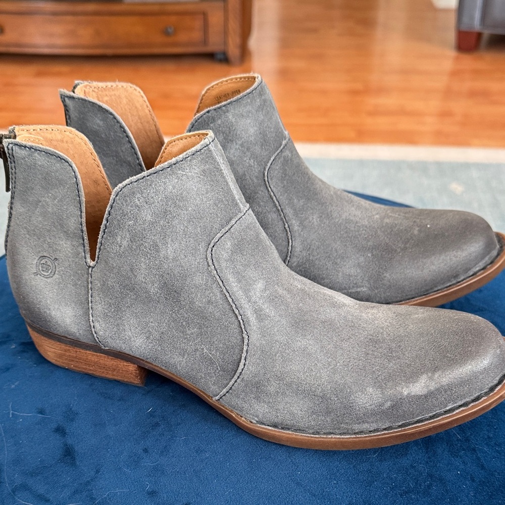 Born Women's Ankle Booties - Picture 2 of 6